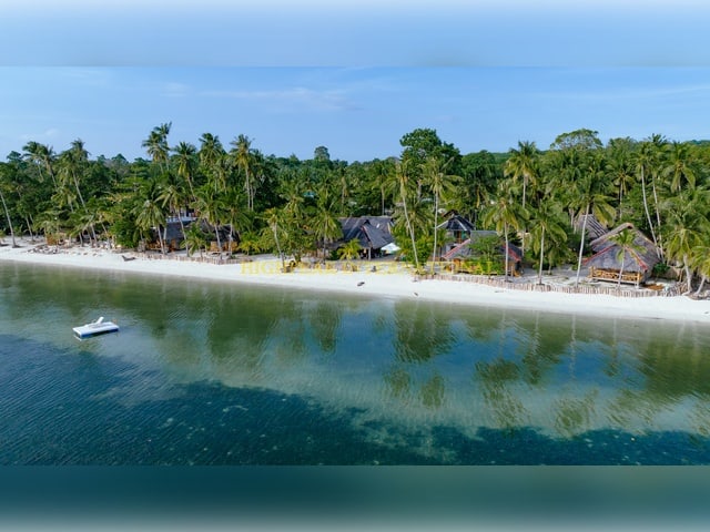 17 bedroom beachfront resort in Siquijor interior photo 1