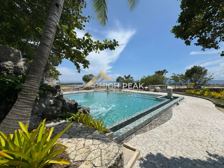2 bedroom condominium in Lapu-Lapu City property exterior