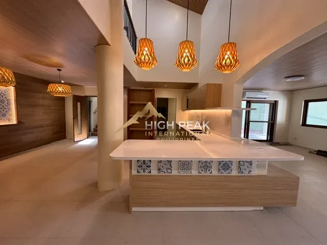 4 bedroom house & lot in Cebu City property exterior