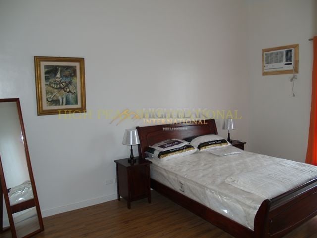 2 bedroom condominium in Cebu City thumbnail photo 7