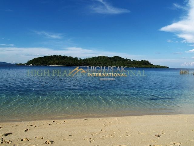 islands in Palawan thumbnail photo 6