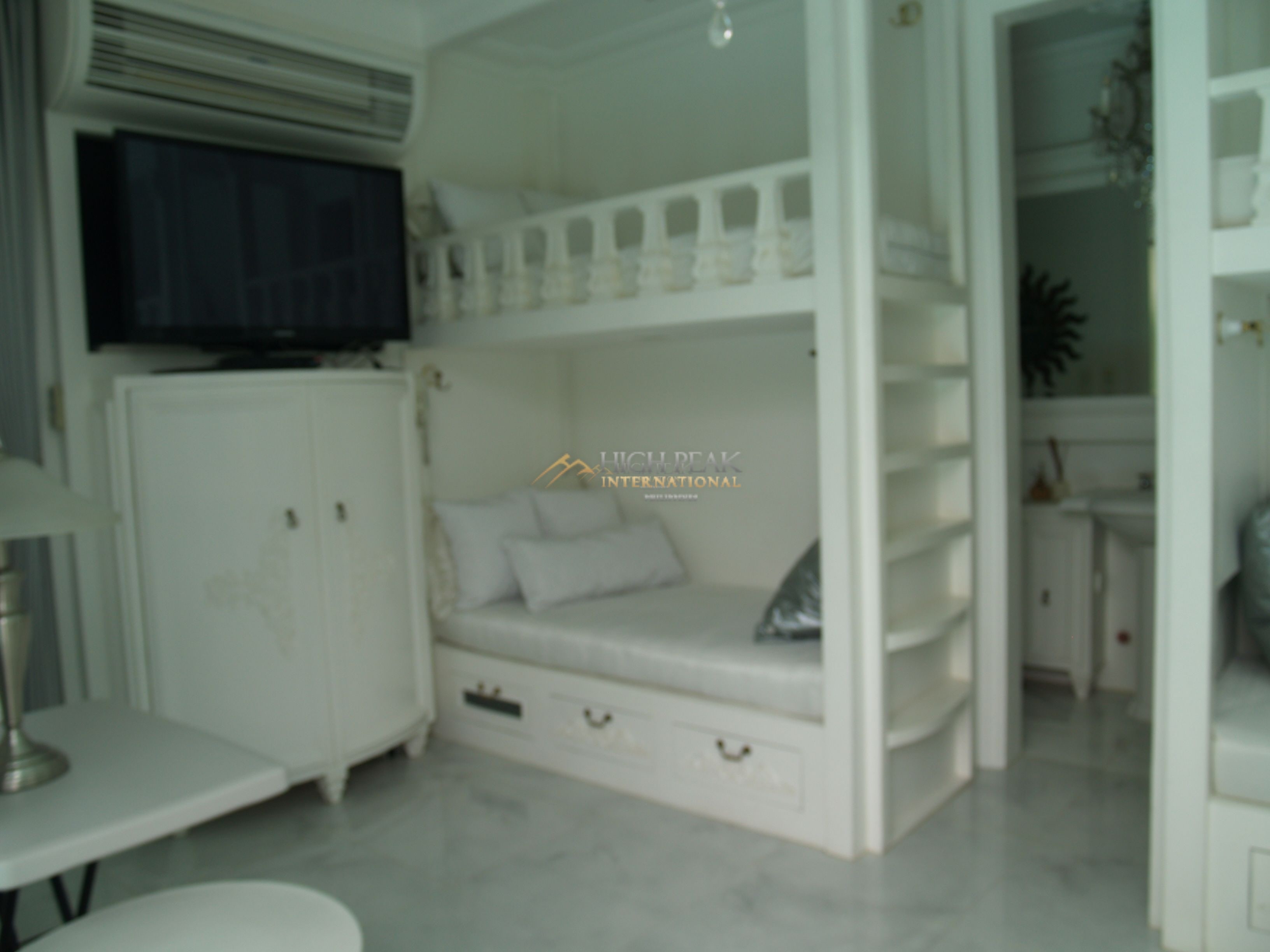 European-Style 5 Bedroom Home with Sea View in Amara, Liloan, photo 8