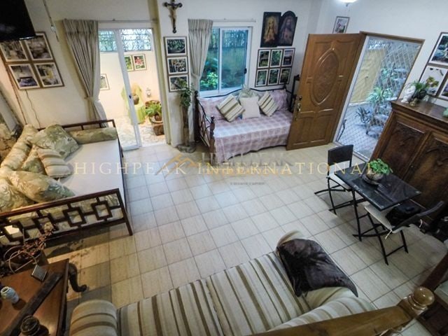 4 bedroom house & lot in Cebu City thumbnail photo 10