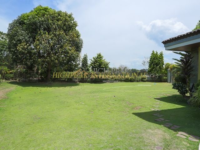 4 bedroom house & lot in Consolacion thumbnail photo 7