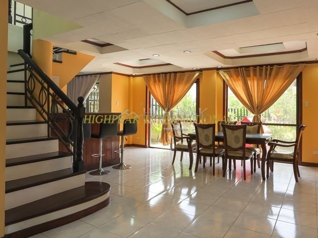 4 bedroom house & lot in Consolacion thumbnail photo 12