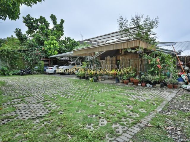8 bedroom house & lot in Cebu City thumbnail photo 5