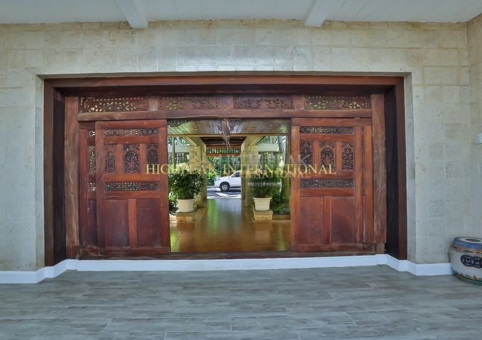 2 bedroom beach properties in Lapu-Lapu City thumbnail photo 3