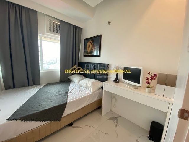 2 bedroom condominium in Cebu City thumbnail photo 5