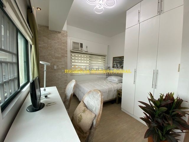 3 bedroom condominium in Cebu City thumbnail photo 10