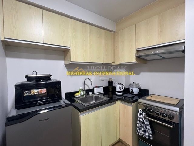condominium in Cebu City thumbnail photo 7
