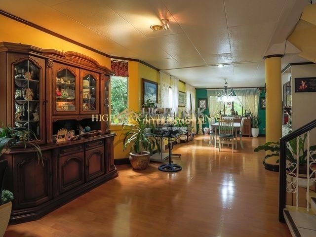5 bedroom house & lot in Cebu City thumbnail photo 6