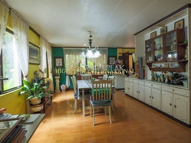 5 bedroom house & lot in Cebu City thumbnail photo 7