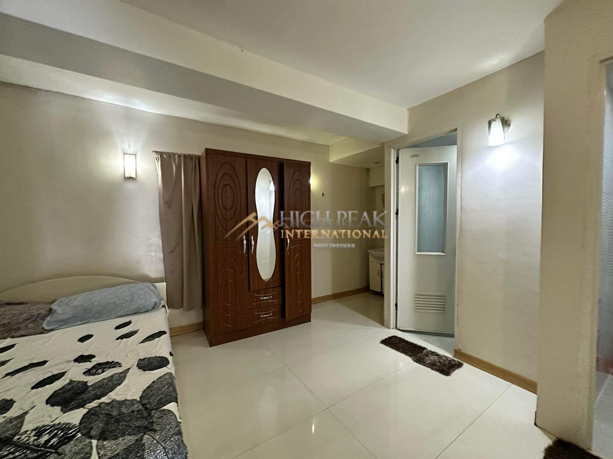 6 bedroom house & lot in Cebu City thumbnail photo 9