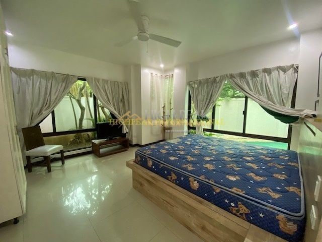 6 bedroom house & lot in Mactan Island thumbnail photo 12